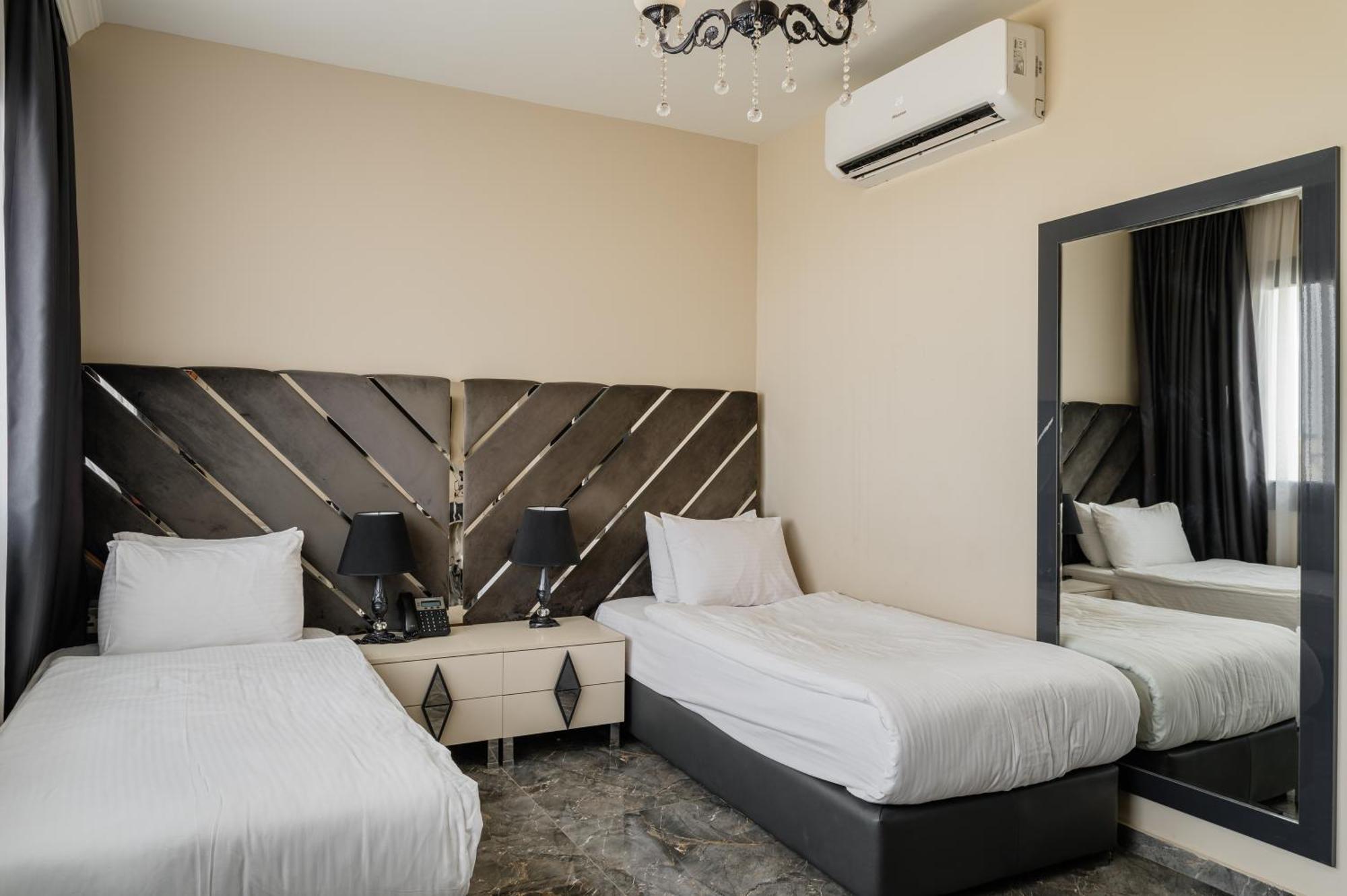 ניקוסיה Royal Palace Hotel מראה חיצוני תמונה